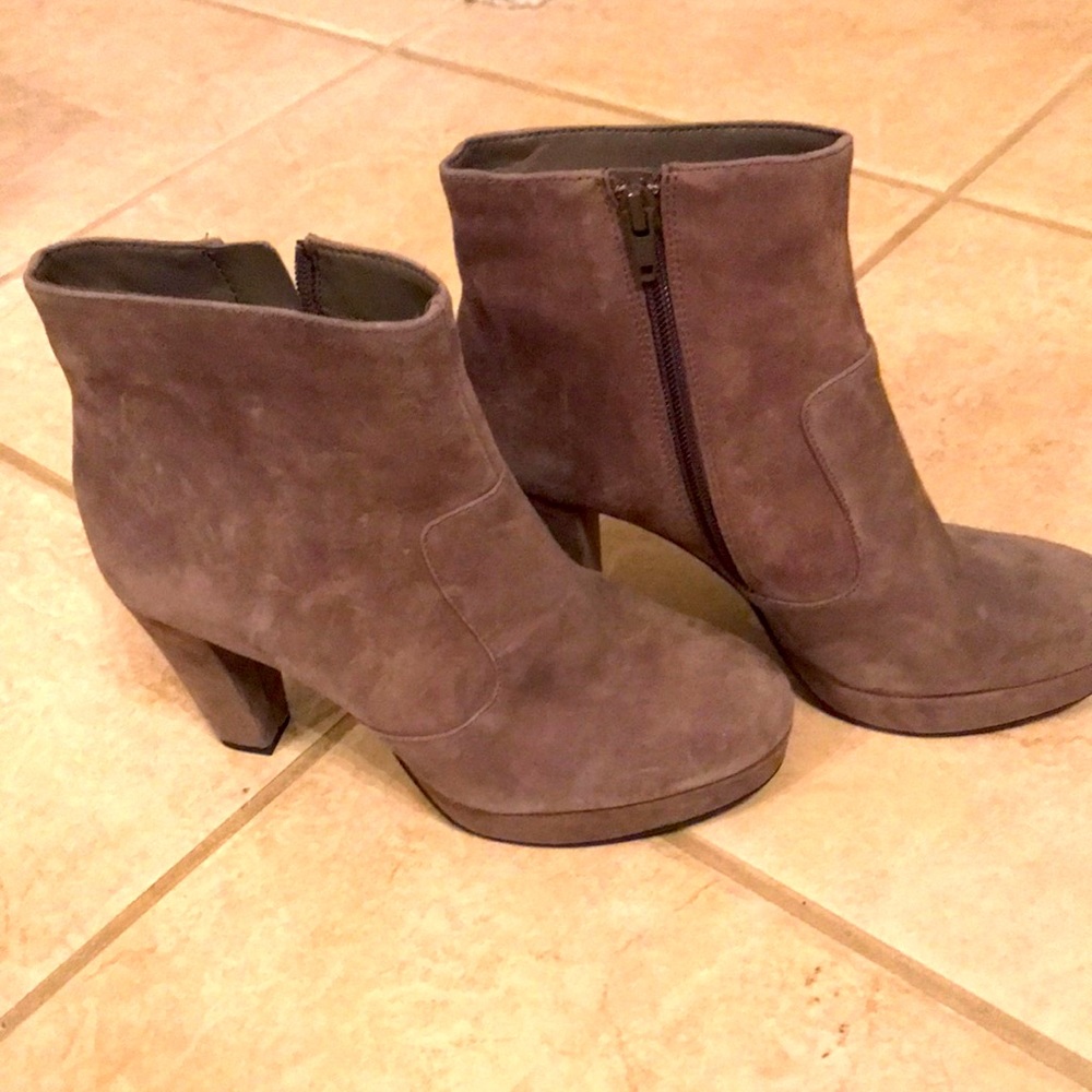 New Gianni BINI Women Boots Size 6.5
